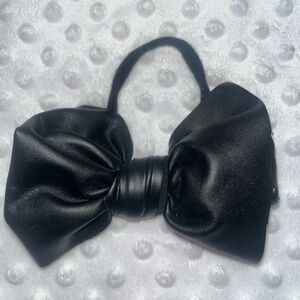 Black Bow Hair Accessory
